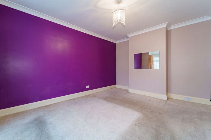 3 Bedroom Detached Bungalow For Sale In Princes Road, Ashford, TW15