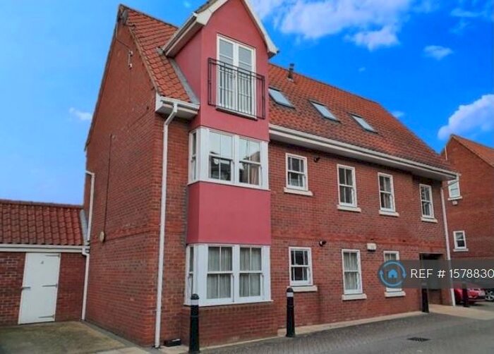 1 Bedroom Flat To Rent In St. Martin At Bale Court, Norwich, NR1