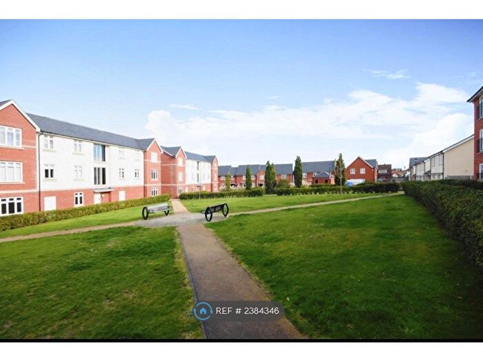 2 Bedroom Flat To Rent In Rennoldson Green, Chelmsford, CM2