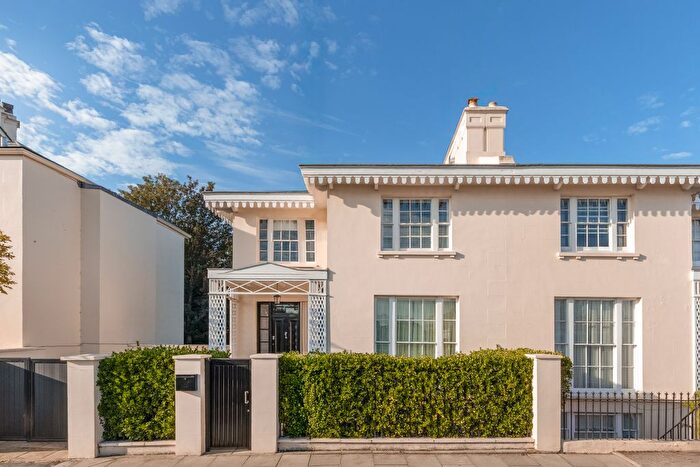 3 Bedroom Semi Detached House For Sale In Park Village East, London, NW1