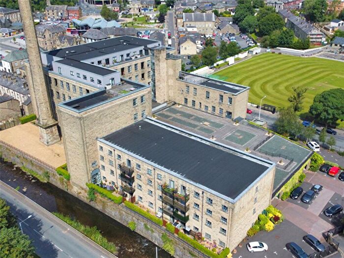2 Bedroom Apartment For Sale In Ilex Mill, Bacup Road, Rawtenstall, BB4