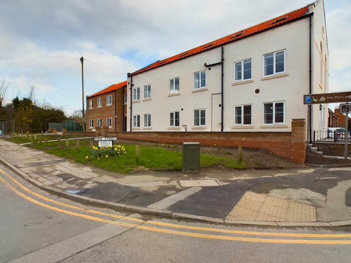 2 Bedroom Flat To Rent In Old Mission Hall, Southgate, Hornsea, HU18