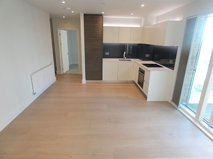 1 Bedroom Flat To Rent In Cottam House, Kidbrooke Park Road, Kidbrooke, SE3