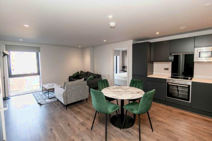 2 Bedroom Apartment To Rent In The Summit Parliament Street, Liverpool, Merseyside, L8