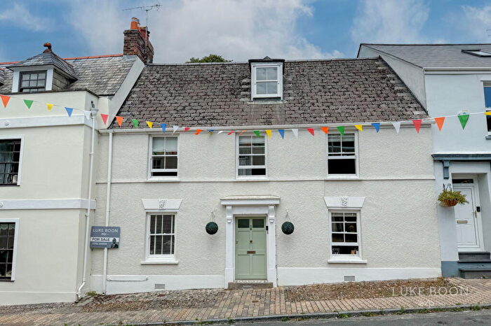 3 Bedroom Cottage For Sale In The Retreat, Fore Street, Plympton St Maurice, Plymouth, PL7
