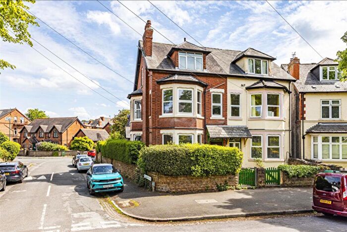 2 Bedroom Flat To Rent In Watcombe Circus, Nottingham, NG5