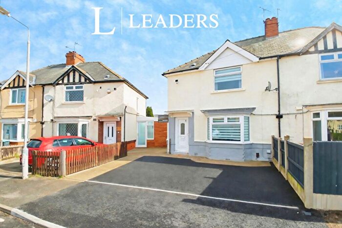 3 Bedroom Semi-Detached House To Rent In The Circle, Mansfield Woodhouse, Mansfield, NG19