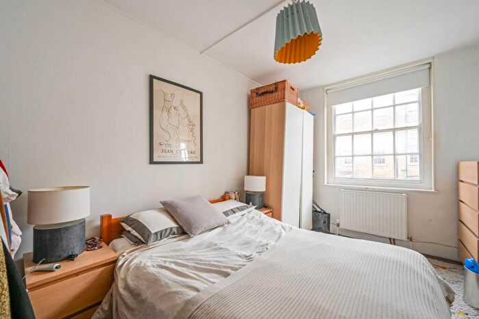 2 Bedroom Flat To Rent In Hannibal Road, Stepney, London, E1