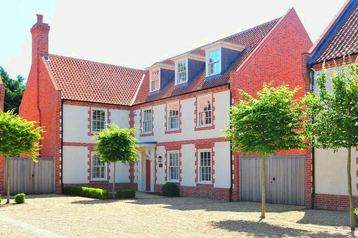 5 Bedroom Detached House To Rent In St. Georges Court, Thornham, PE36