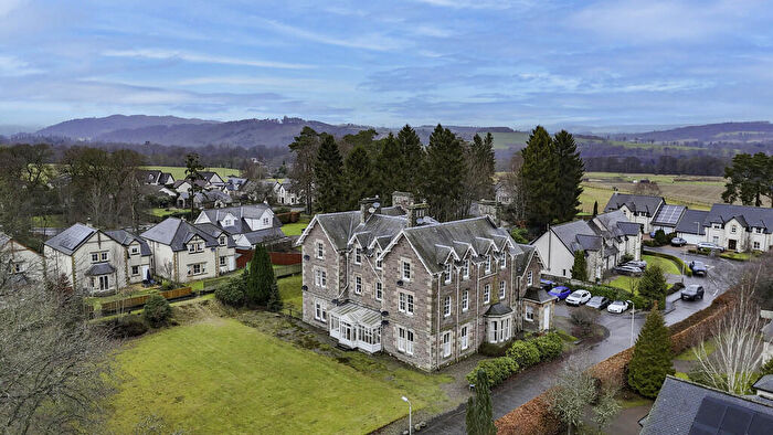 3 Bedroom Flat For Sale In Pinel Grove, Murthly, Perth, PH1