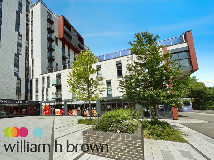 2 Bedroom Flat To Rent In Victoria Avenue, Southend-On-Sea, SS2