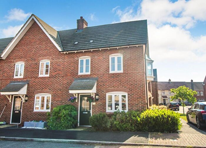 2 Bedroom End Of Terrace House To Rent In Baker Drive, Kempston, Bedford, MK42