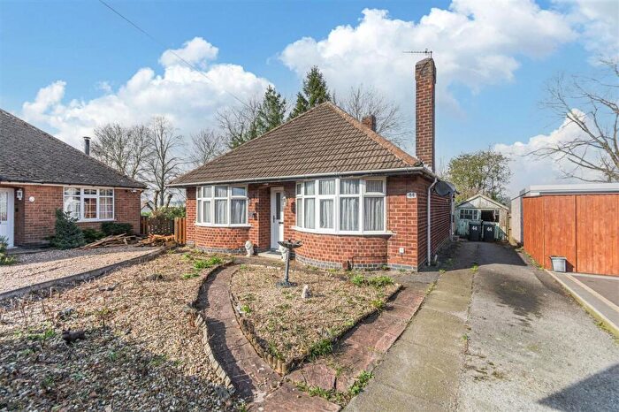 2 Bedroom Detached Bungalow For Sale In Grange View, Eastwood, Nottingham, NG16