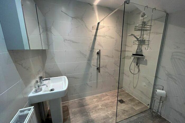 3 Bedroom Property To Rent In Seafield Avenue, Liverpool, L23