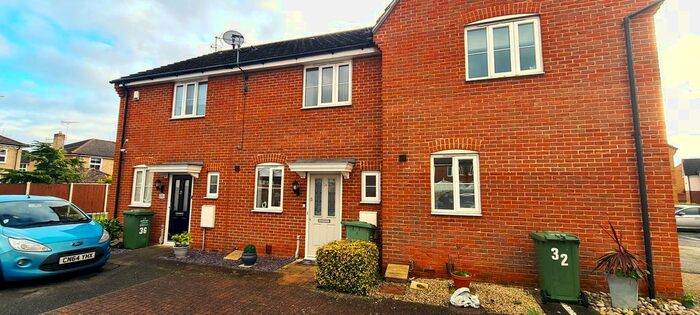 2 Bedroom Terraced House To Rent In Barbour Green, Wickford, Essex SS12