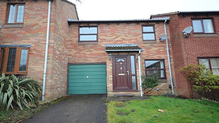 2 Bedroom Terraced House To Rent In Gosforth Close, Lower Earley, Reading, RG6