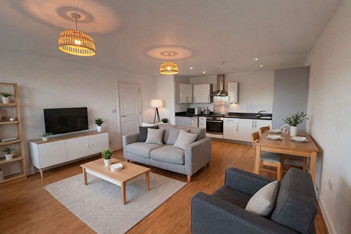1 Bedroom Flat For Sale In Quayside Drive, Essex, CO2