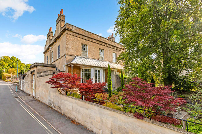 5 Bedroom Semi Detached House For Sale In Richmond Road, Bath, Somerset, BA1