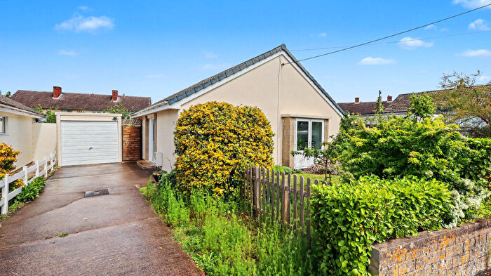 2 Bedroom Detached Bungalow For Sale In Windmill Hill Road, Glastonbury, BA6