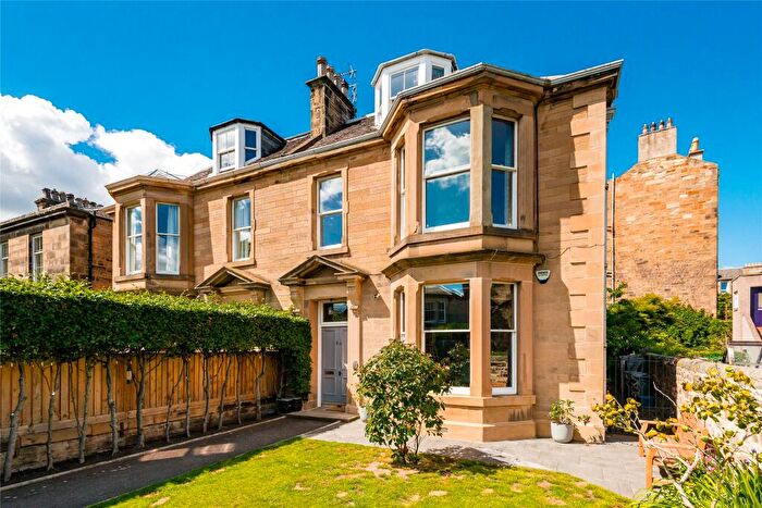 3 Bedroom Apartment For Sale In Grange Road, Edinburgh, Midlothian, EH9