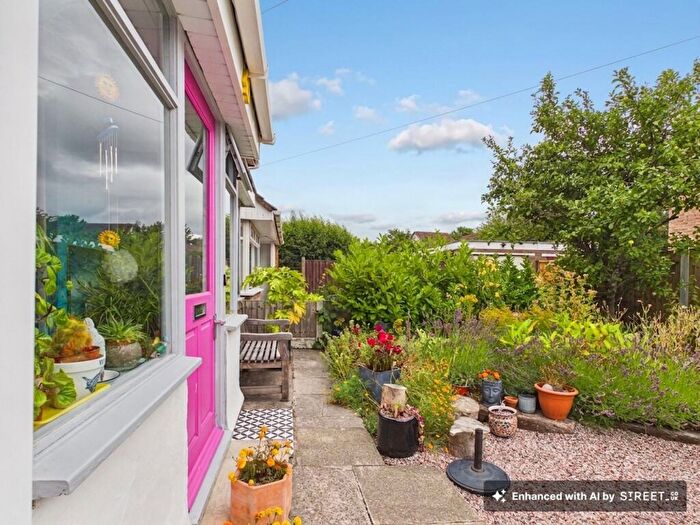 3 Bedroom Semi-Detached House For Sale In Burlington Avenue, Formby, L37