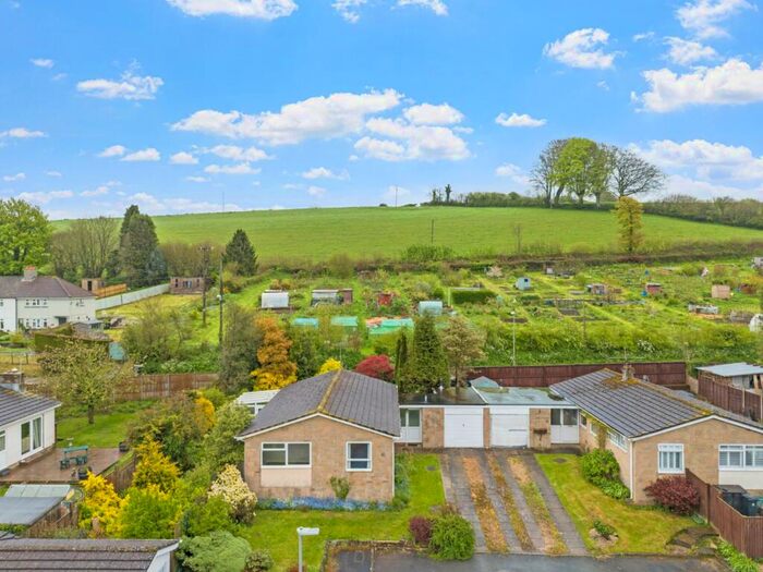 3 Bedroom Bungalow For Sale In Broadwindsor, Beaminster, Dorset, DT8