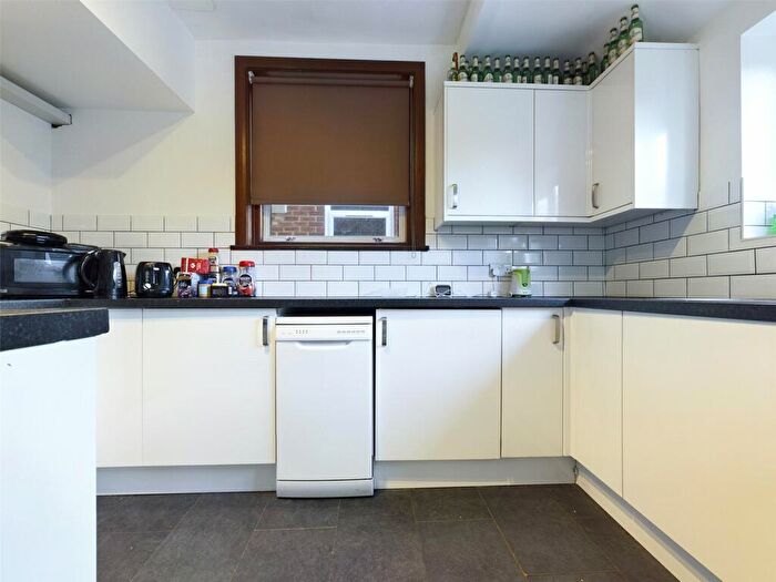 5 Bedroom Semi-Detached House To Rent In Rushlake Road, Brighton, BN1