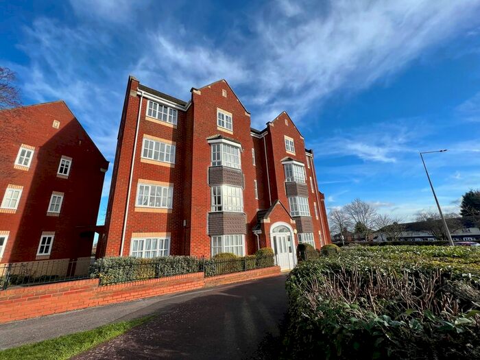 2 Bedroom Flat To Rent In Knaresborough Court, Bletchley, Milton Keynes, MK3