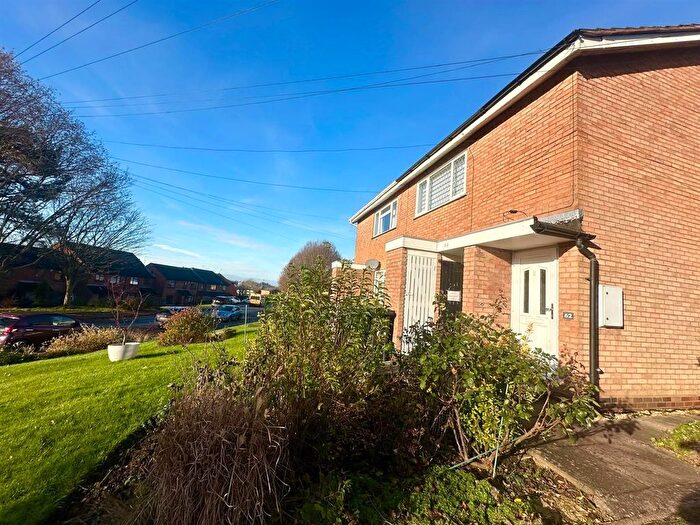 1 Bedroom Maisonette To Rent In Hamilton Avenue, Halesowen, B62