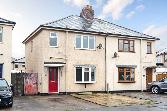 3 Bedroom Semi-Detached House For Sale In Brownhills Road, Norton Canes, Cannock, WS11