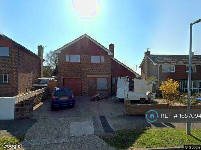 3 Bedroom Detached House To Rent In Chesterton Drive, Seaford, BN25