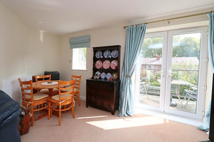 3 Bedroom Retirement Property For Sale In Adlington House, Moorside Road, Urmston, Manchester, M41