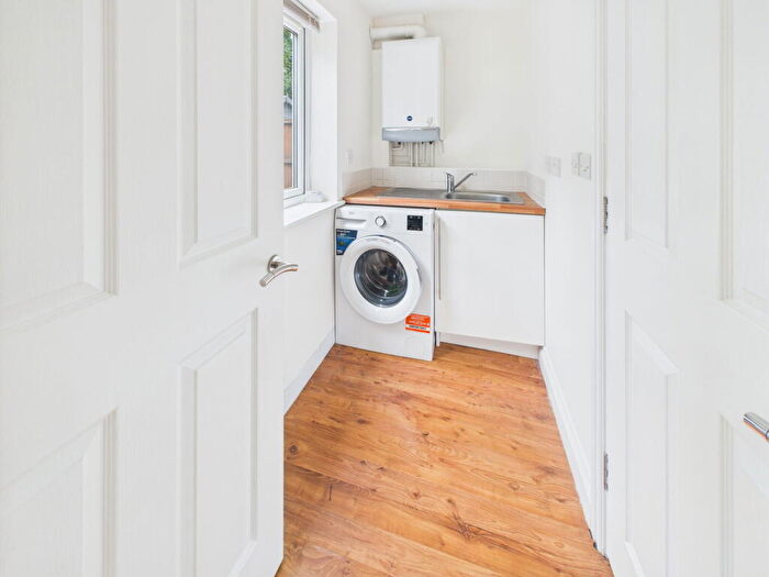 4 Bedroom Detached House For Sale In Coleridge Road, Ottery St. Mary, EX11