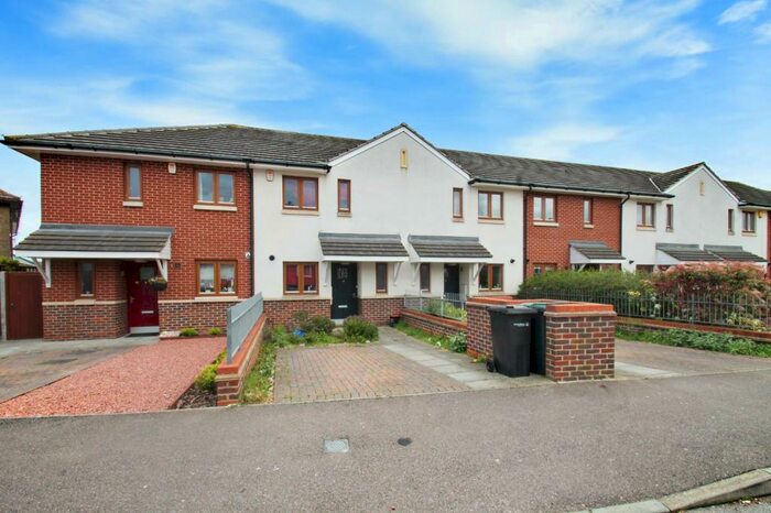 2 Bedroom Terraced House To Rent In Palmer Avenue, Gravesend, Kent, DA12