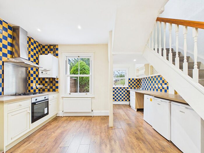 2 Bedroom Terraced House For Sale In Baldwyns Road, Bexley, Kent, DA5