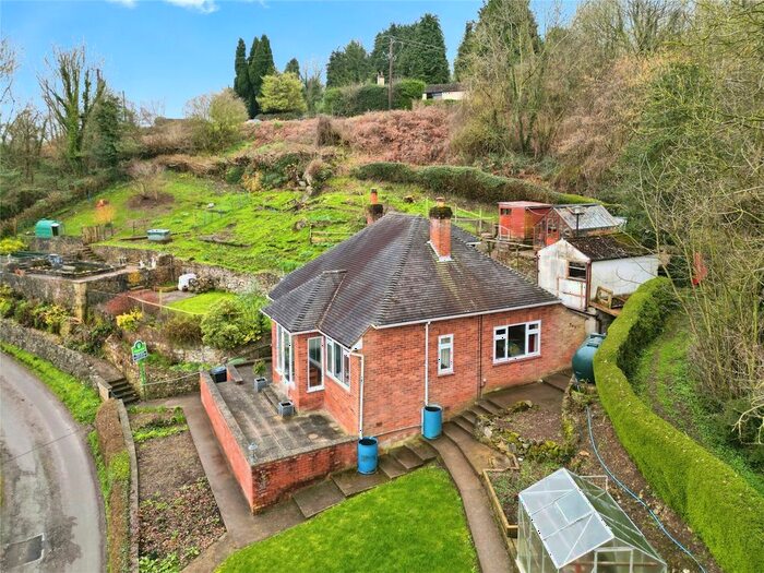 2 Bedroom Bungalow For Sale In Llynclys, Oswestry, Shropshire, SY10