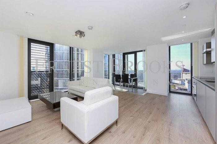 2 Bedroom Apartment To Rent In Stratosphere Tower, Stratford, E15
