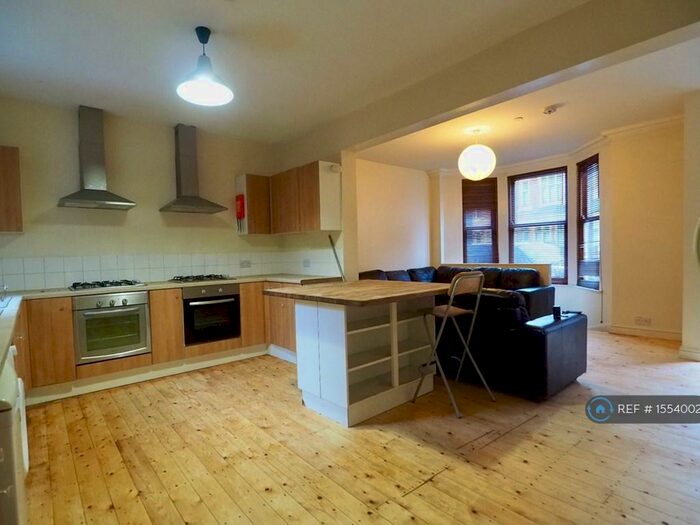 8 Bedroom Terraced House To Rent In Evington Road, Leicester, LE2