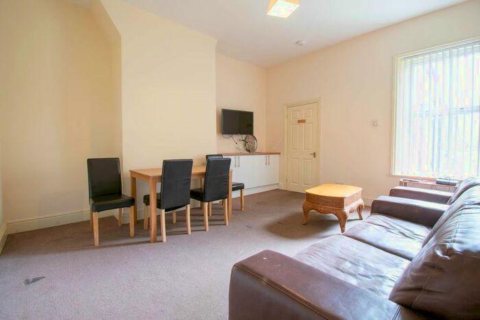 3 Bedroom Flat To Rent In Claremont Road, Spital Tongues, Newcastle Upon Tyne, NE2