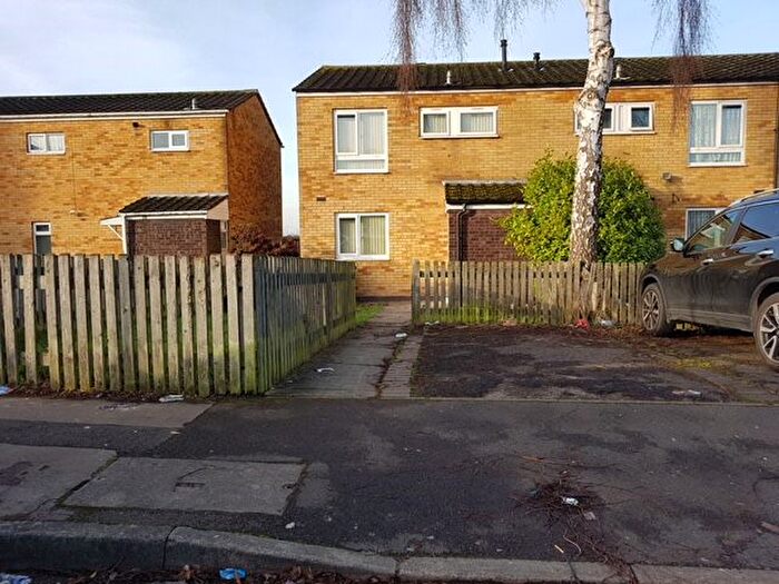 3 Bedroom End Of Terrace House To Rent In Trevorne Close, Birmingham, B12