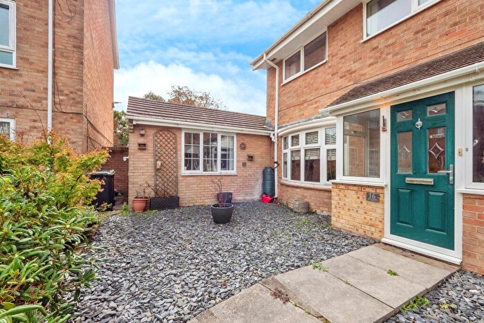 3 Bedroom End Of Terrace House For Sale In Hope Close, Crossways, Dorchester, DT2