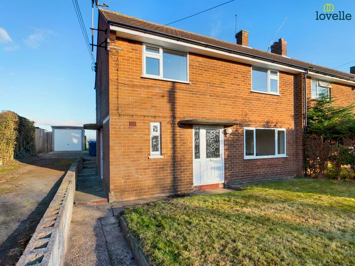 3 Bedroom Semi-Detached House To Rent In Park View, Legsby, LN8