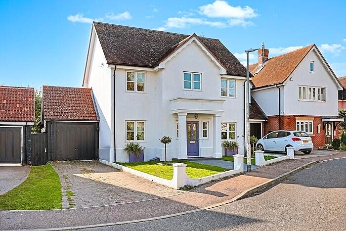 6 Bedroom Detached House For Sale In Mill Grove, High Ongar, CM5