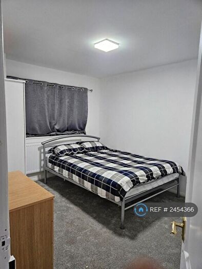 3 Bedroom End Of Terrace House To Rent In Troopers Hill, Bristol, BS5