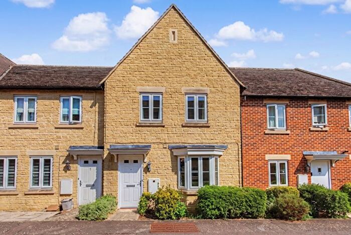 3 Bedroom Terraced House To Rent In Collier Crescent, Witney, OX28