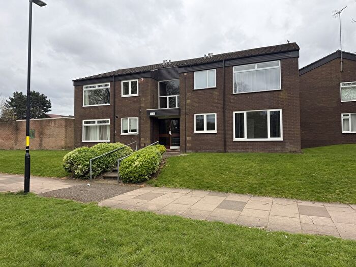 2 Bedroom Terraced House To Rent In Lakeside Walk, Birmingham, B23