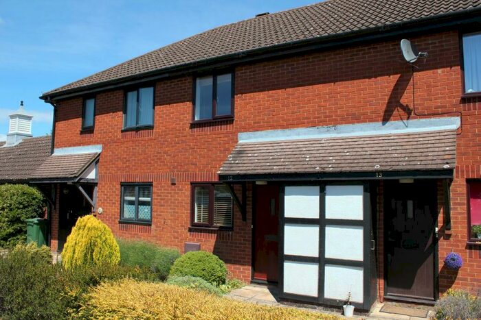 2 Bedroom Terraced House To Rent In Tylsworth Close, Amersham, HP6