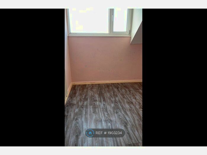 3 Bedroom Maisonette To Rent In St Andrews Square, Bolton-Upon-Dearne, Rotherham, S63