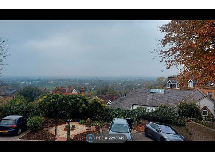 3 Bedroom Flat To Rent In Chiltern House, Harrow On The Hill, HA1