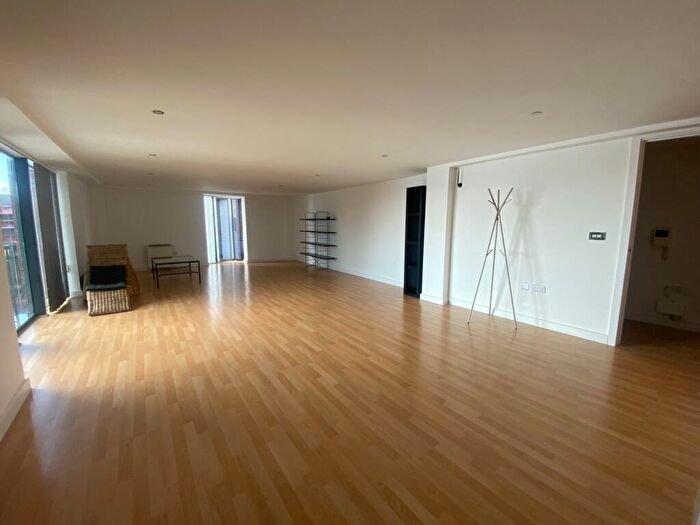 2 Bedroom Apartment To Rent In Atlantic Wharf, Cardiff, CF10